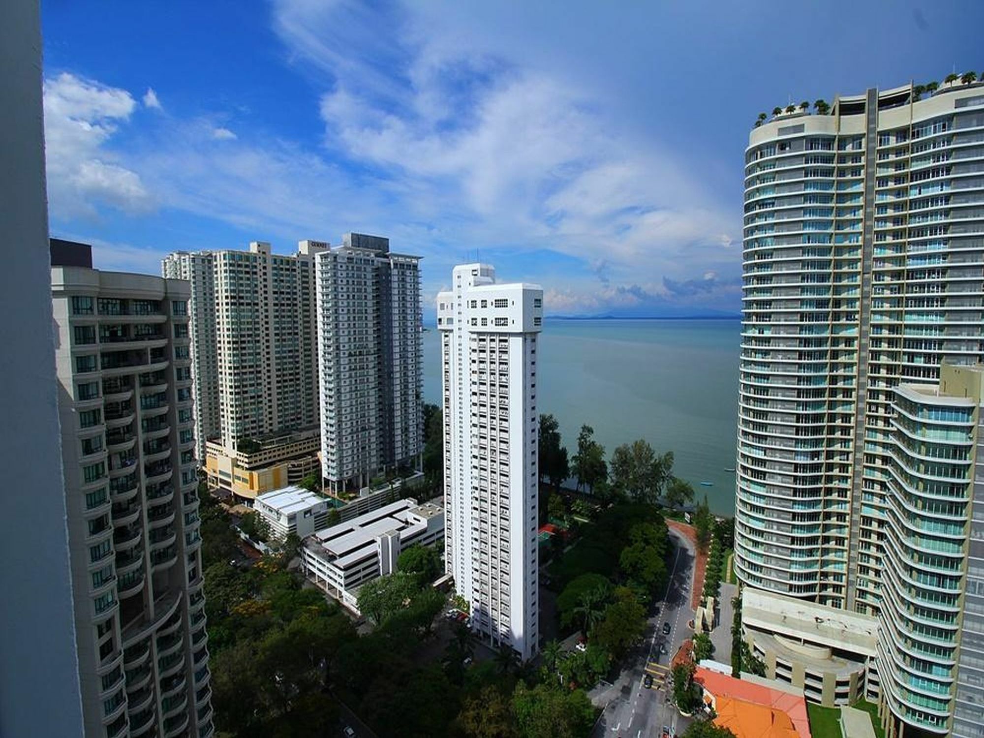 Mansion One Service Apartment จอร์จทาวน์ ภายนอก รูปภาพ