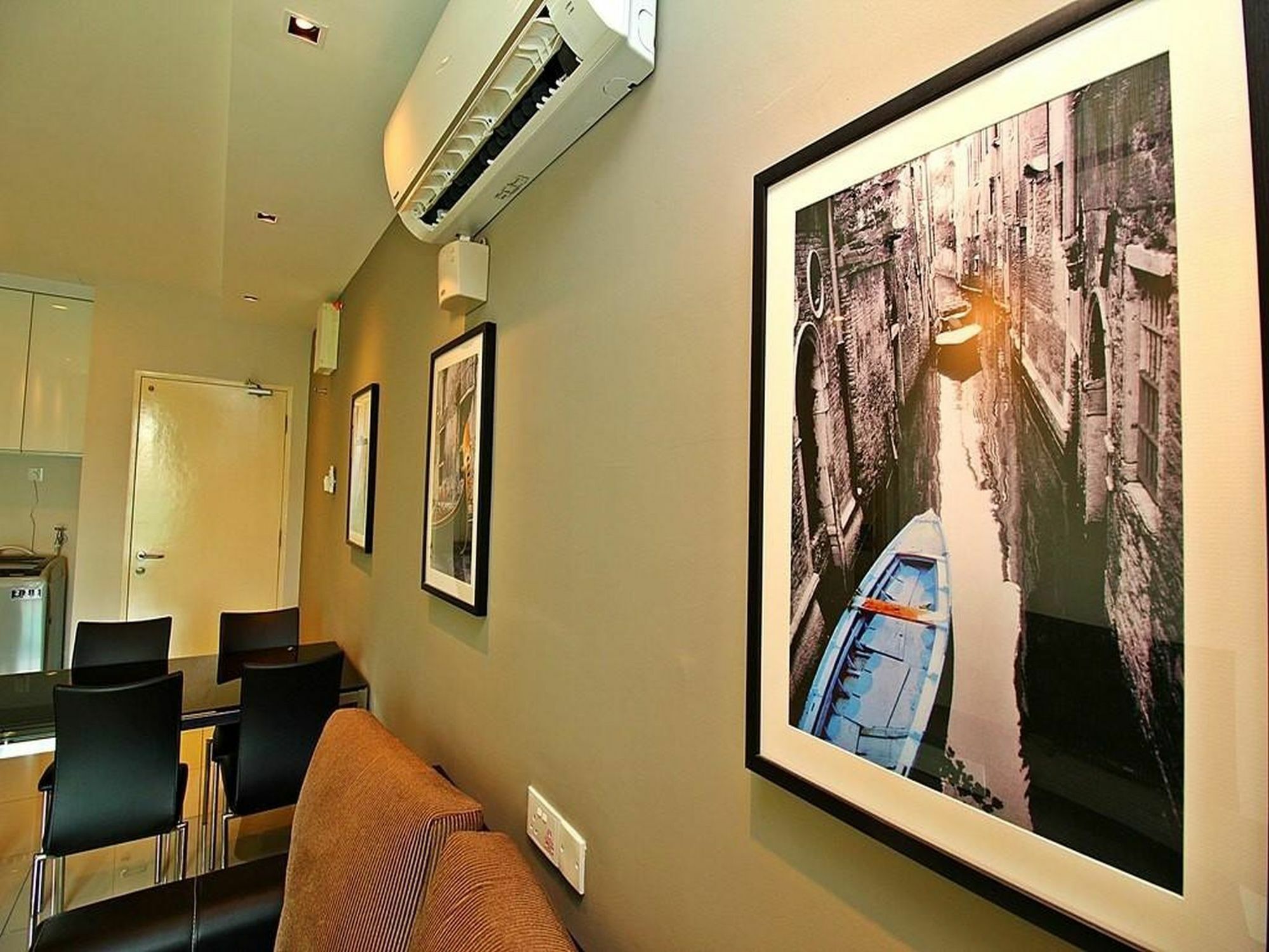Mansion One Service Apartment จอร์จทาวน์ ภายนอก รูปภาพ
