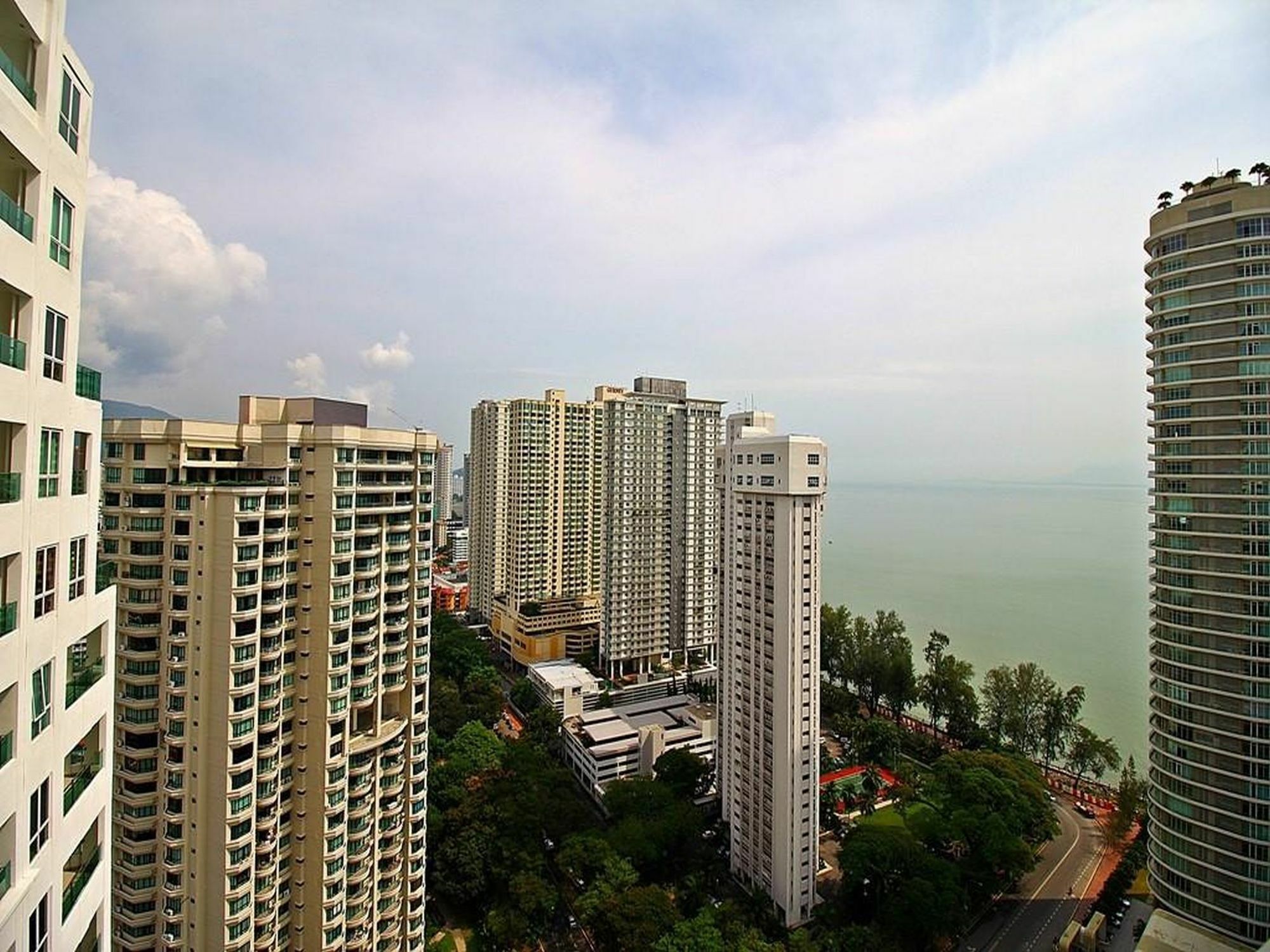 Mansion One Service Apartment จอร์จทาวน์ ภายนอก รูปภาพ