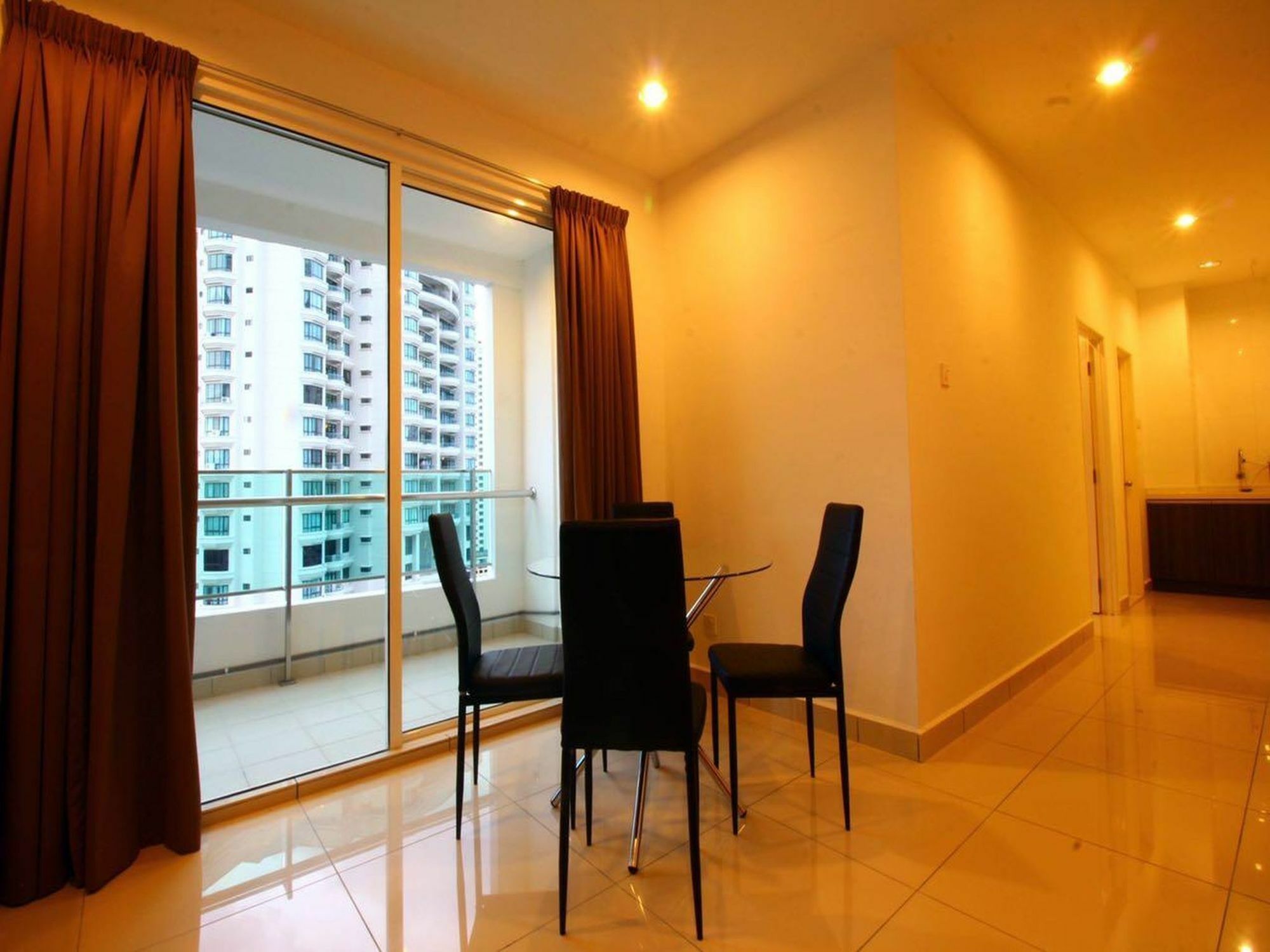 Mansion One Service Apartment จอร์จทาวน์ ภายนอก รูปภาพ