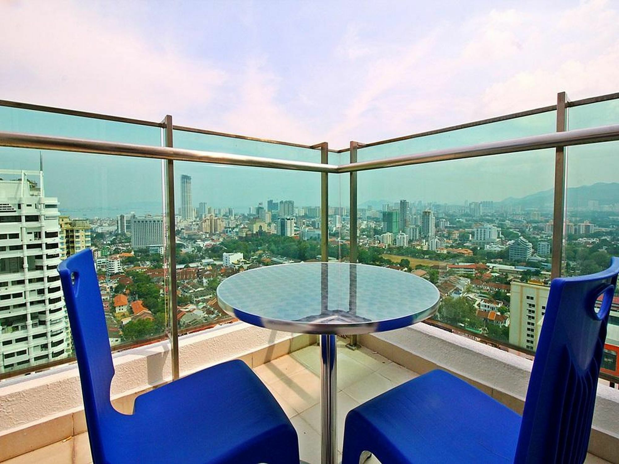 Mansion One Service Apartment จอร์จทาวน์ ภายนอก รูปภาพ